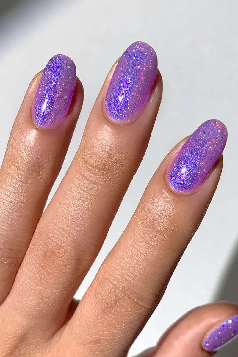 Cirque Colors Jammin Out shimmer nagellack druvlila holografisk