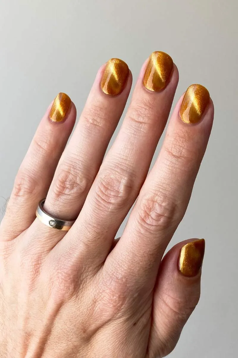 Cirque Colors Hidden Hue nagellack orange magnetisk