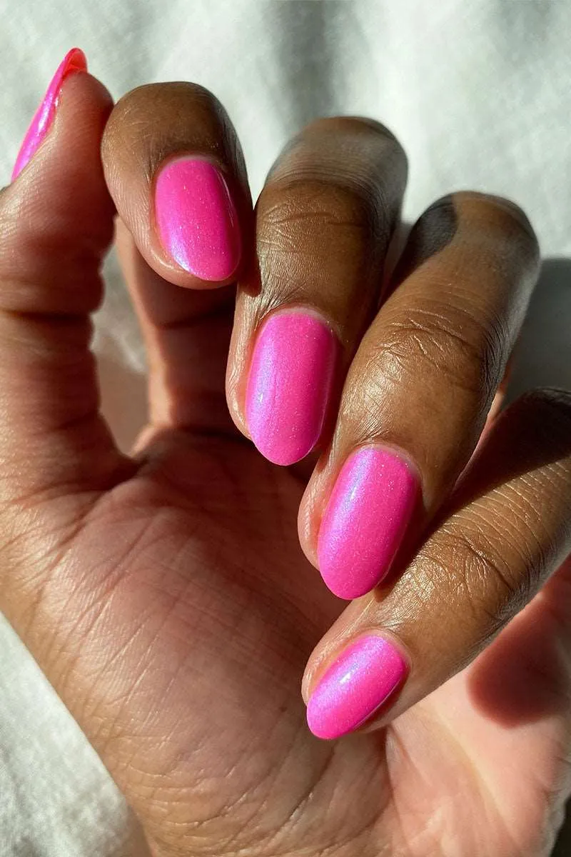 Cirque Colors Flamingo nagellack neonrosa blått skimmer
