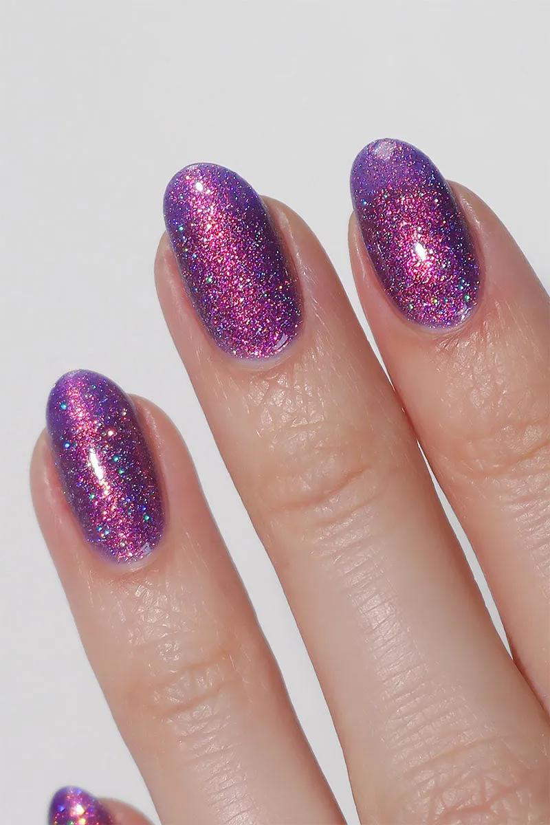 Cirque Colors Star Crossed Lovers nagellack lila multikrom