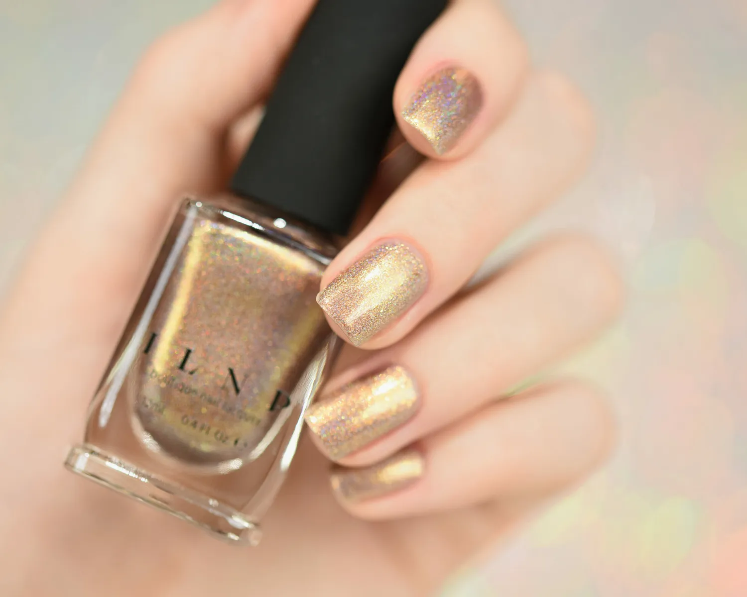 ILNP Iconic nagellack champagne guld holografisk