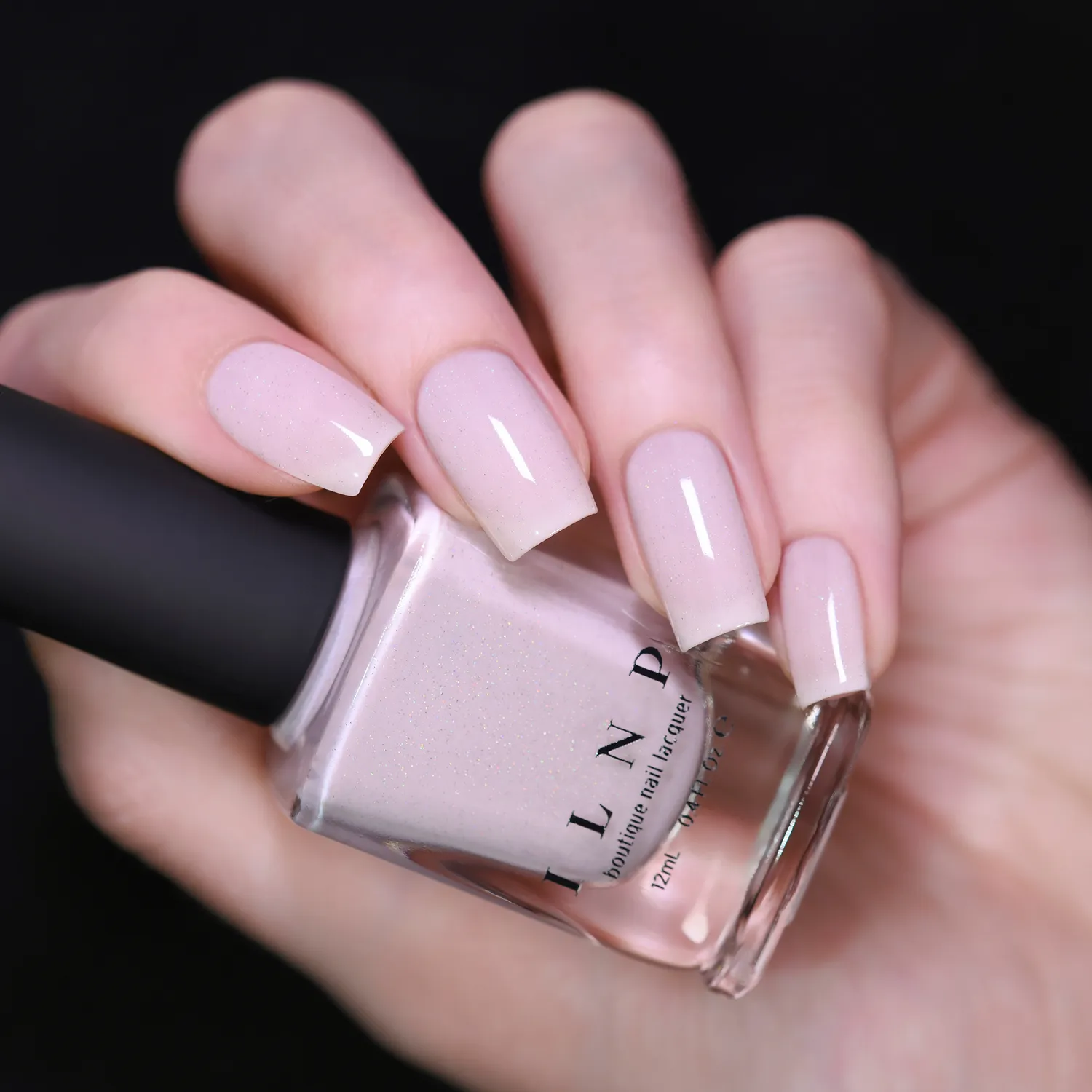 ILNP Keepsake nagellack krämvit holografisk