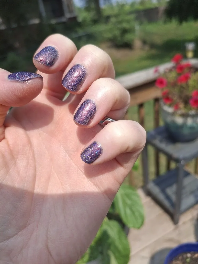 Cirque Colors Star Crossed Lovers nagellack lila multikrom