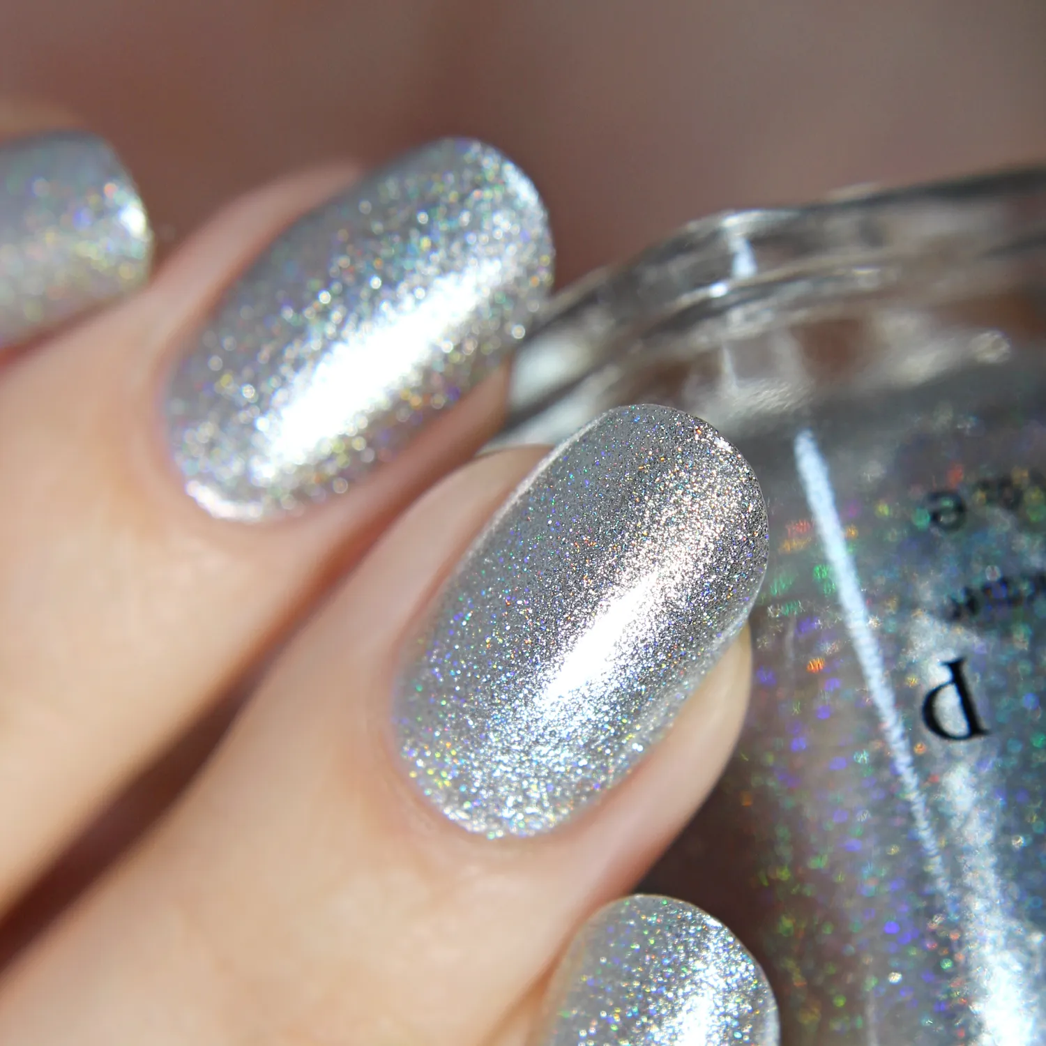 ILNP Avalanche nagellack silver holografiskt