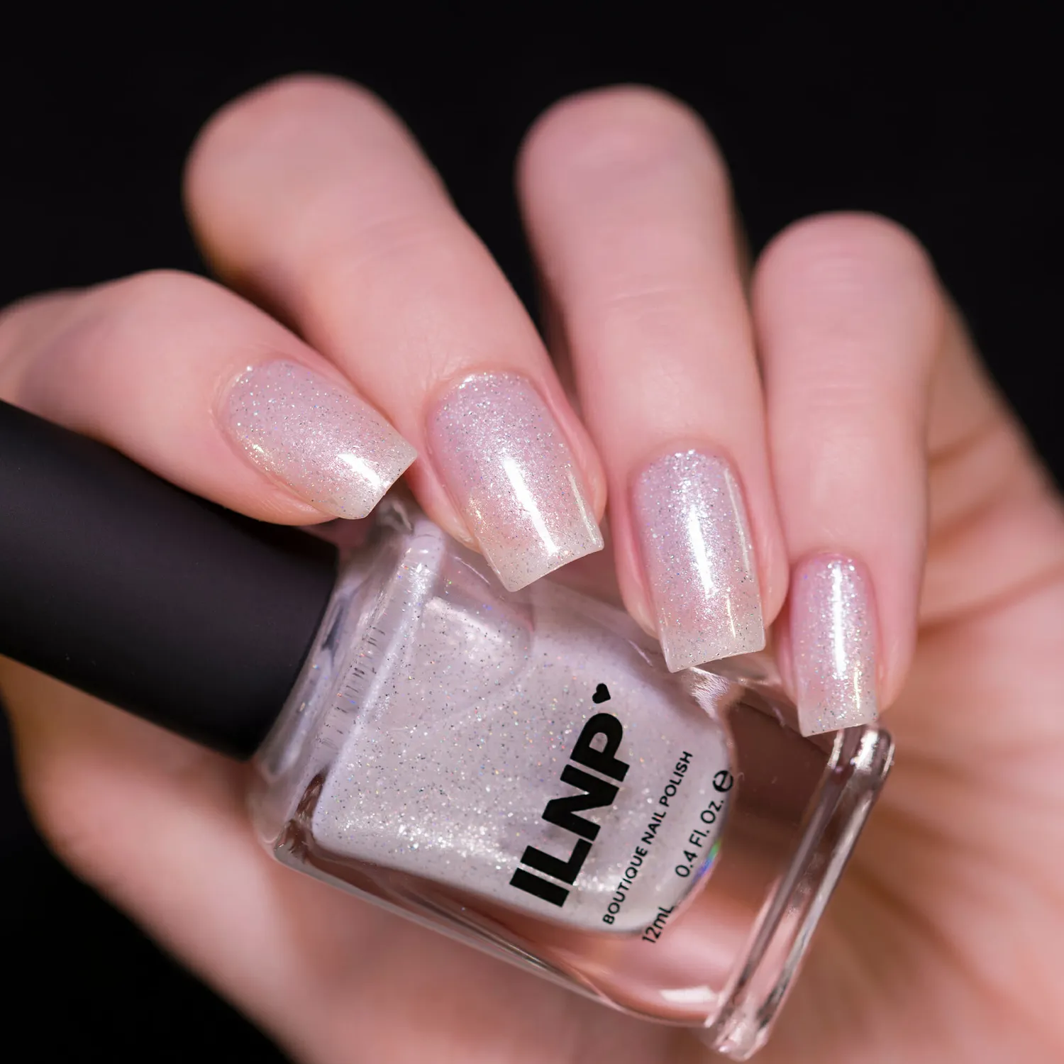 ILNP Snow Angel nagellack vitt frost holografiskt