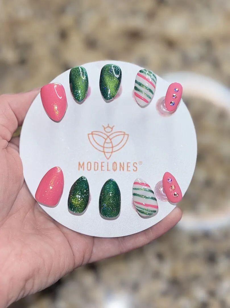 Modelones Inspire Gel Oceanic Glow gellack 15 ml blå cat eye