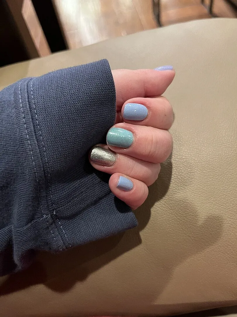 Cirque Colors Nimbus glitter topper silver skimrande