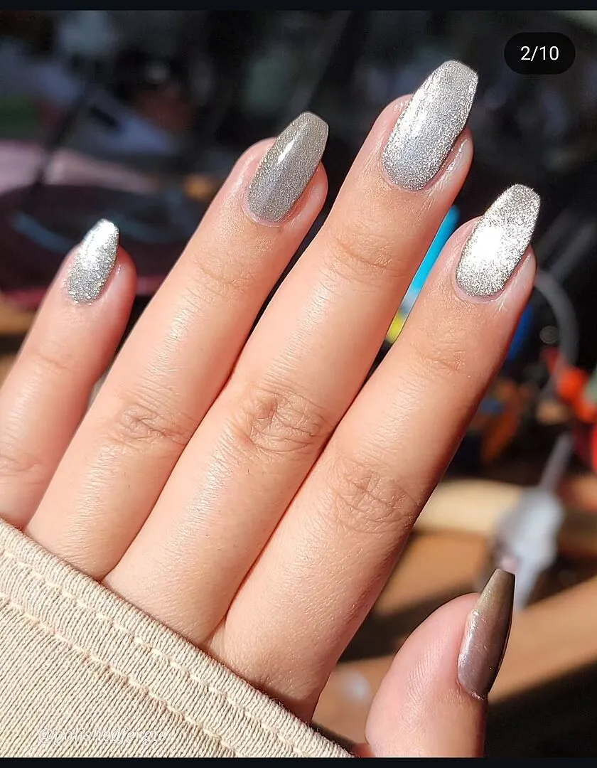 Cirque Colors Halo nagellack magnetisk taupebrun