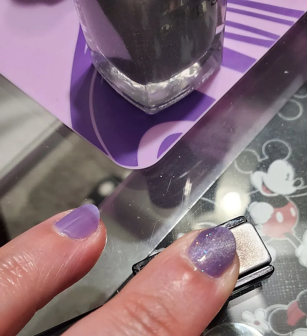 Cirque Colors Starry Eyed nagellack silver magnetisk topper