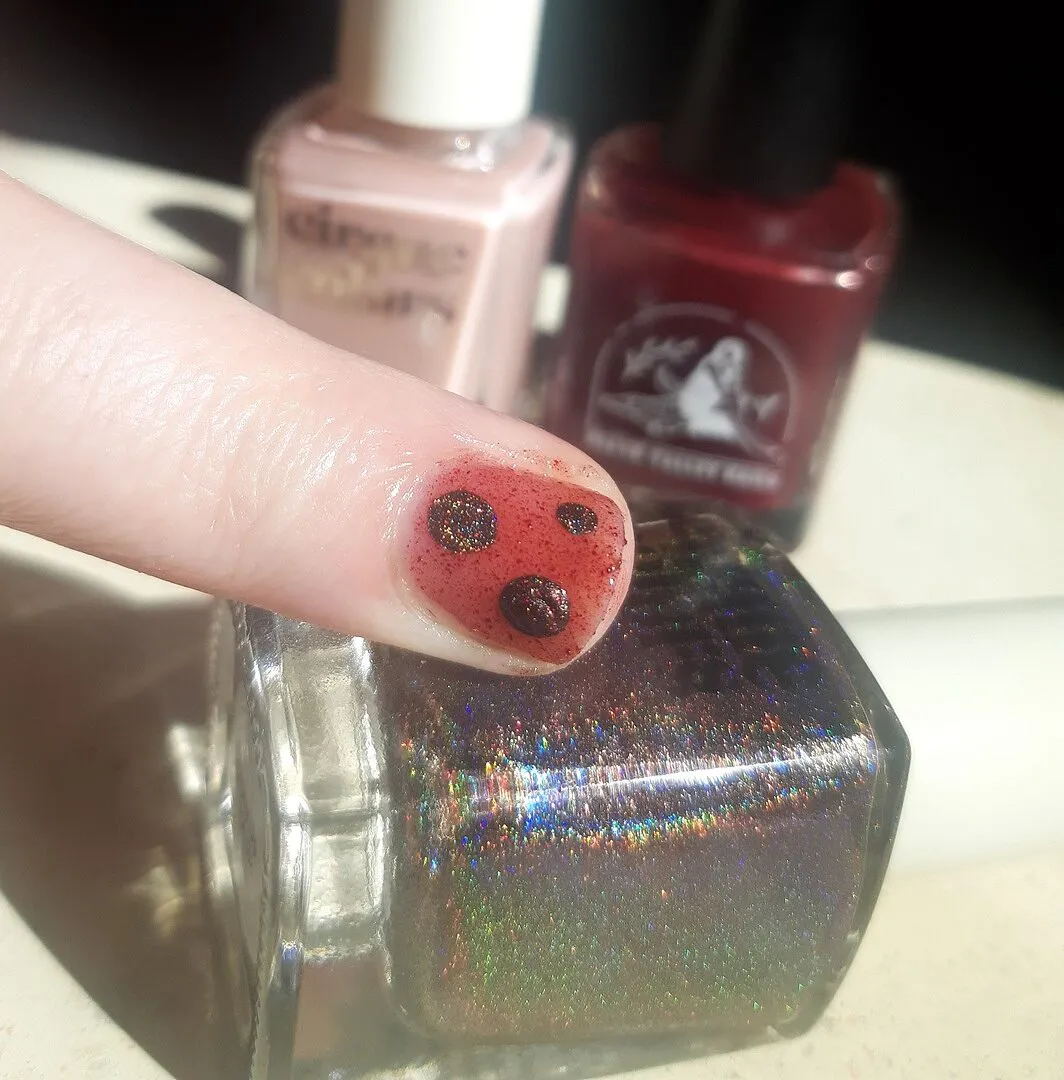 Cirque Colors Pony Up nagellack mörkbrun holografisk