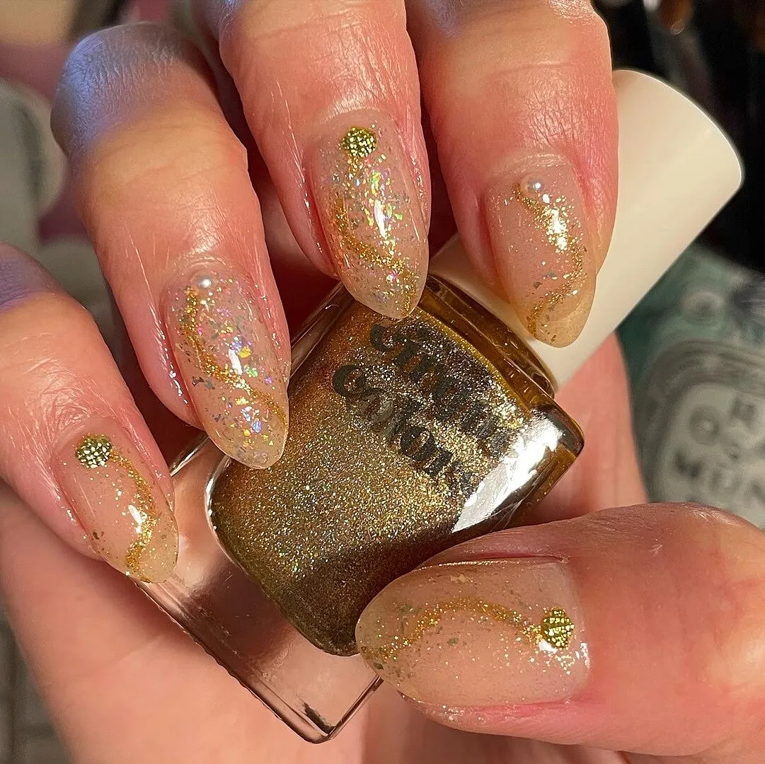 Cirque Colors Gold Coquille nagelcharms guld
