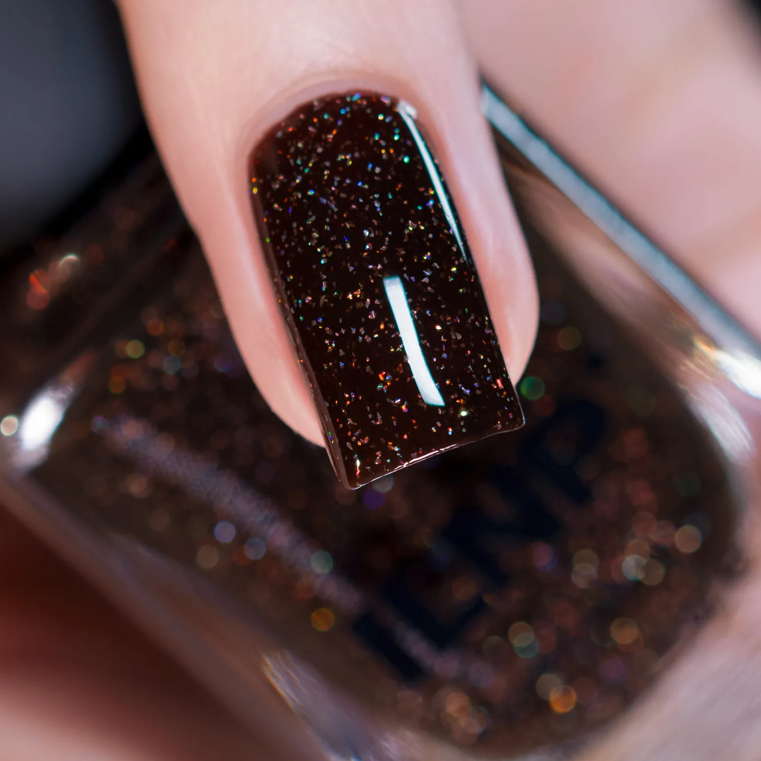ILNP Bear Hug nagellack brun jelly holo