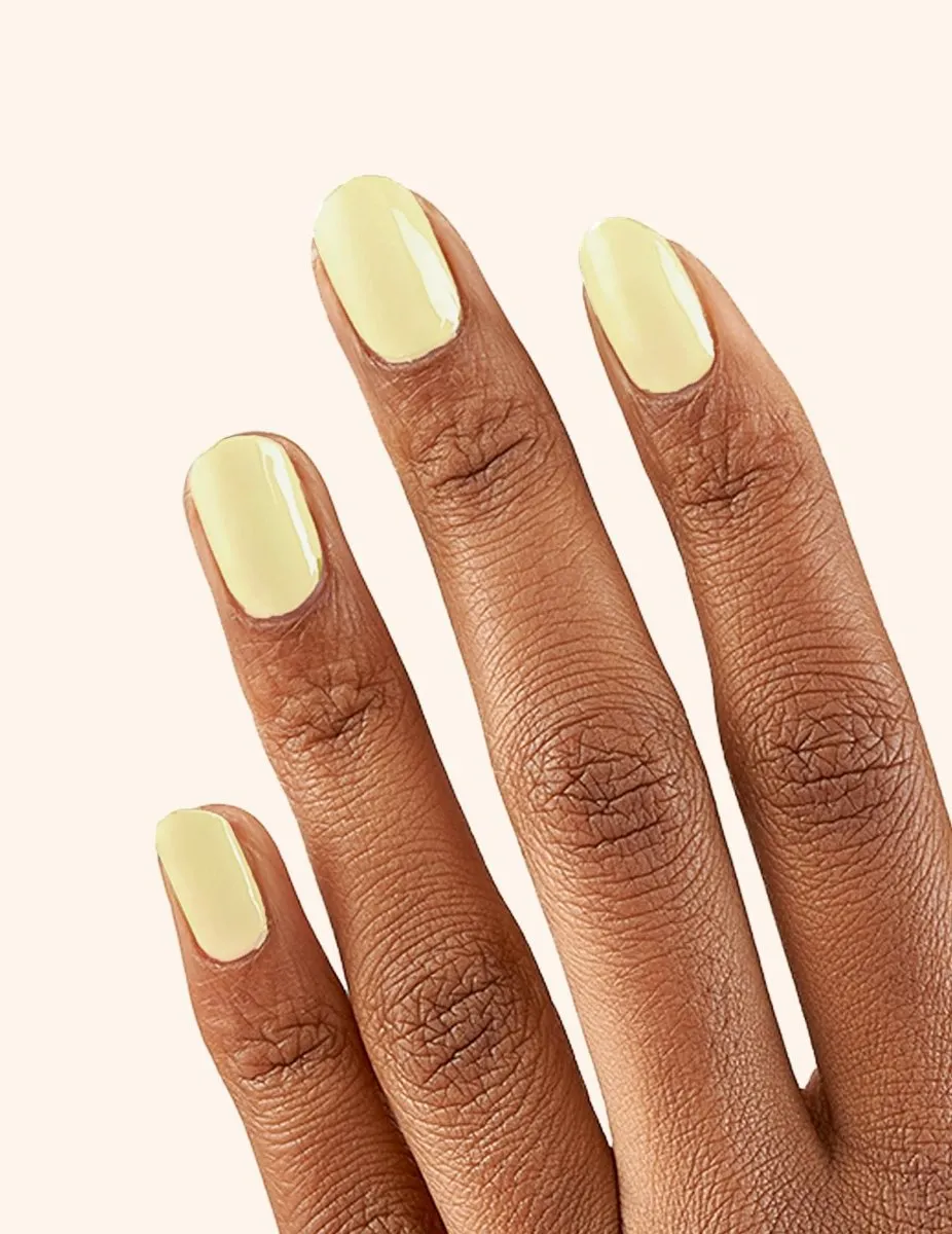 Le Mini Macaron Le Sweet Chamomile nagellack ljusgul