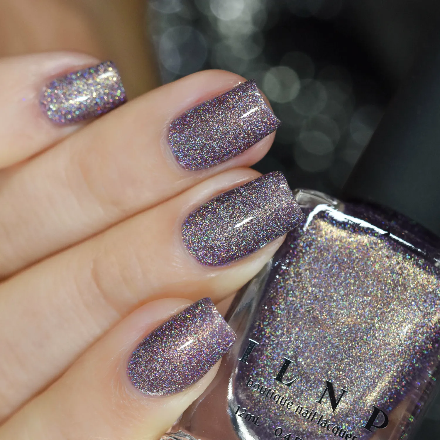 ILNP At Midnight Eve nagellack lila holo