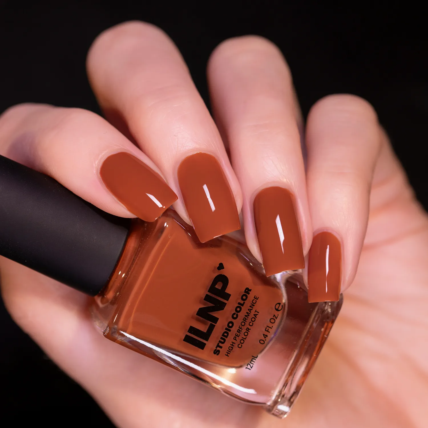 ILNP Studio Color Caramel nagellack brun kräm