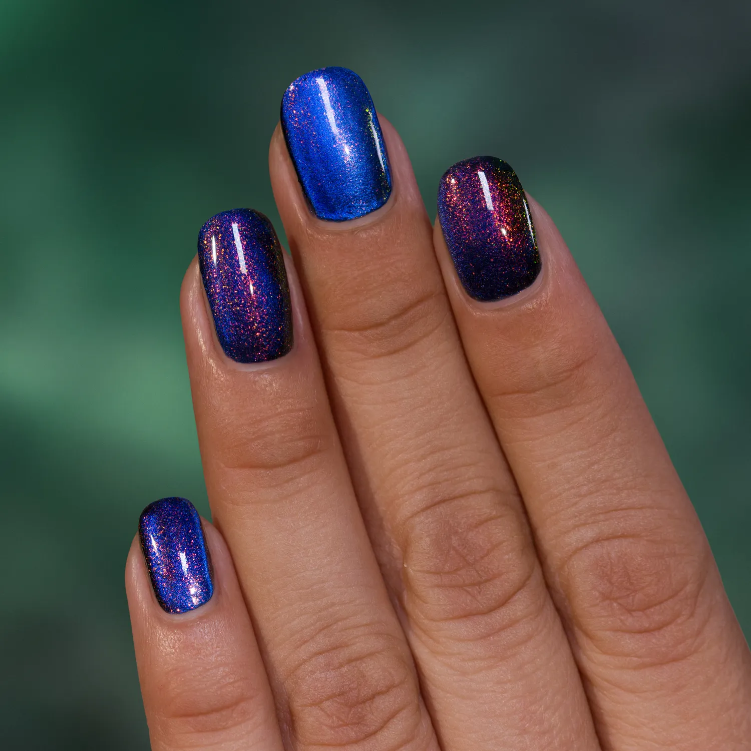 ILNP Twisted Distorted nagellack magnetisk blå