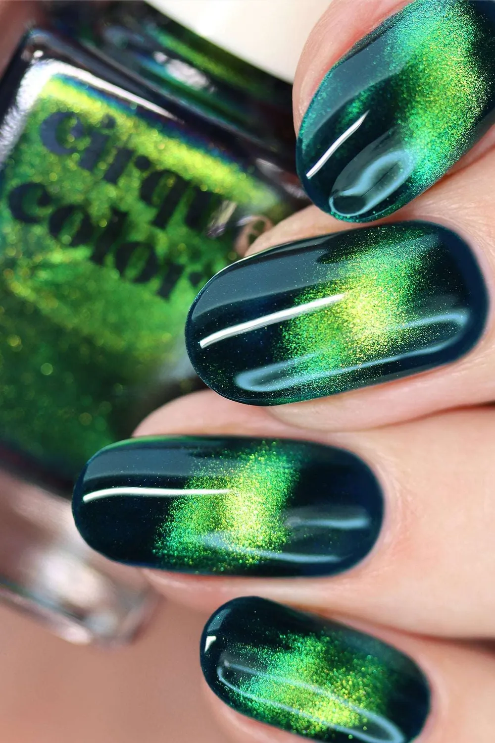 Cirque Colors Mood Ring nagellack magnetisk teal multikrom