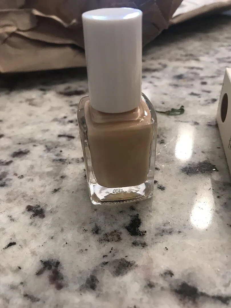 Cirque Colors Minetta nagellack rosa nude crème