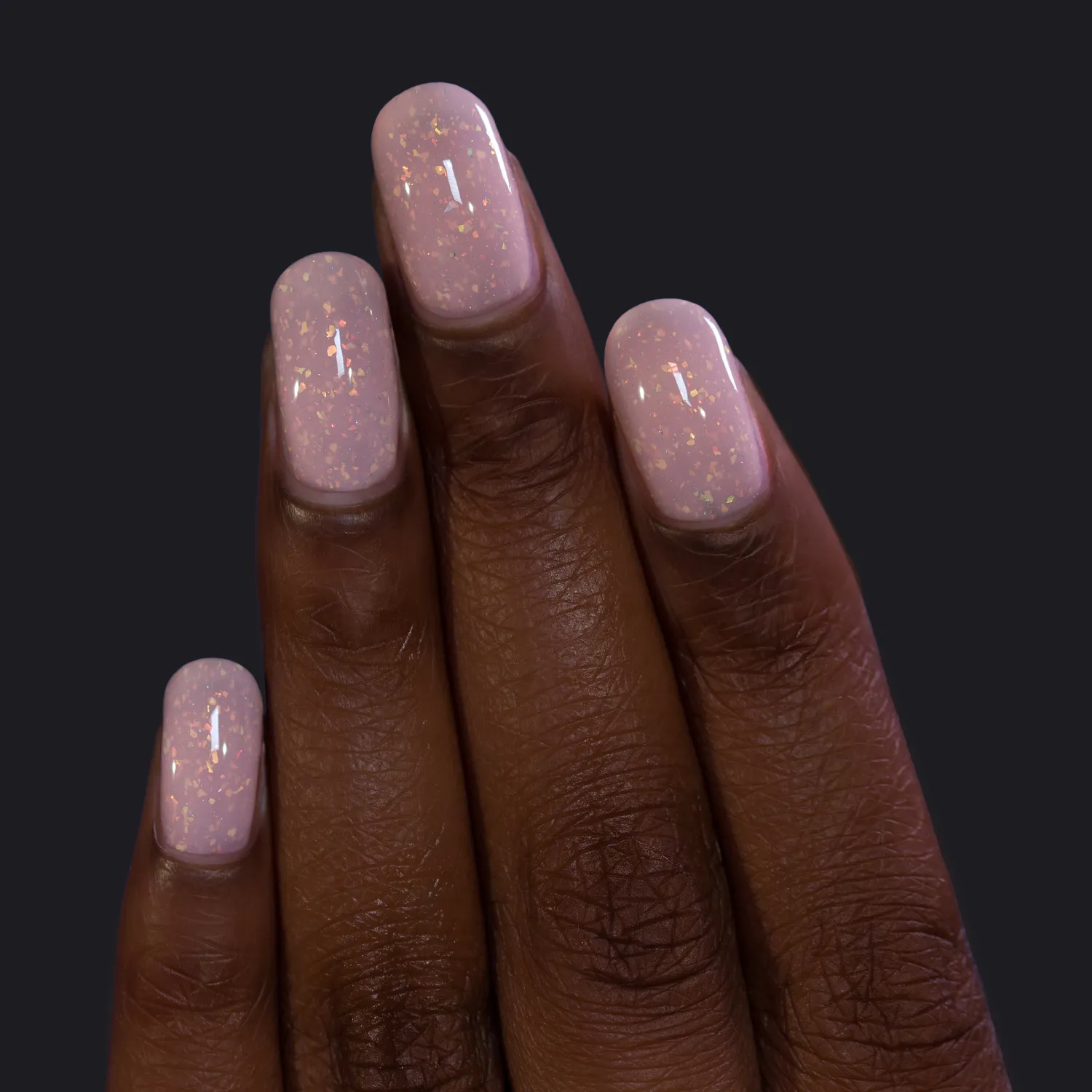 ILNP Overcast Daybreak nagellack flakie mjölkrosa