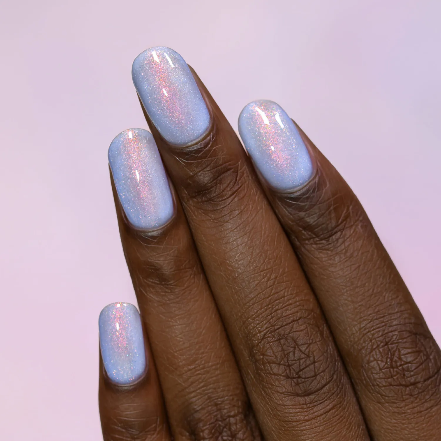 ILNP Cloud Nine Rainshower nagellack pastelblå skimmer