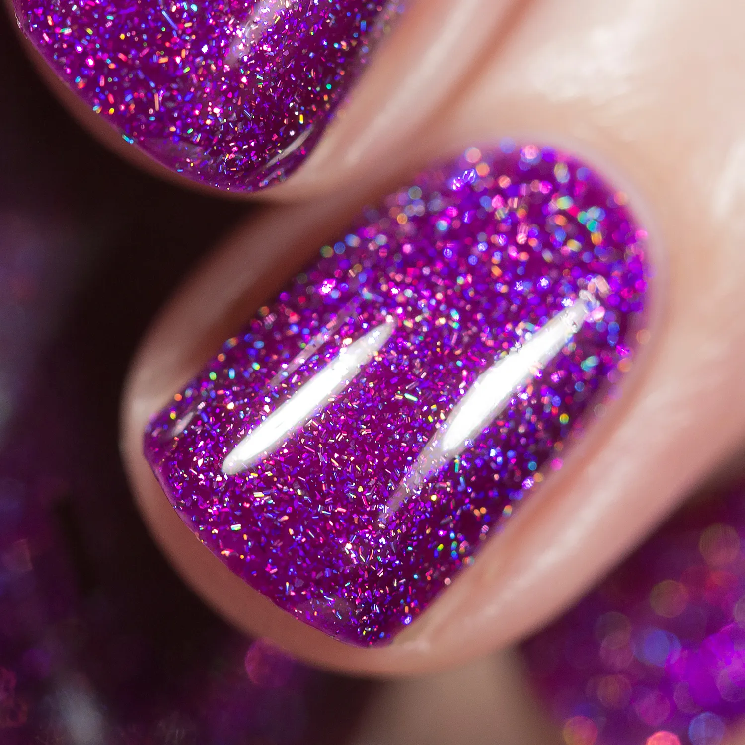 ILNP Zoe nagellack holografisk hallonlila