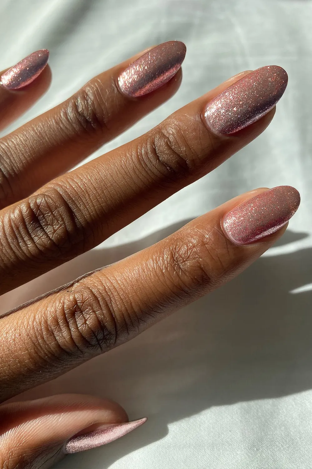 Cirque Colors Halcyon nagellack metalliskt roséguld