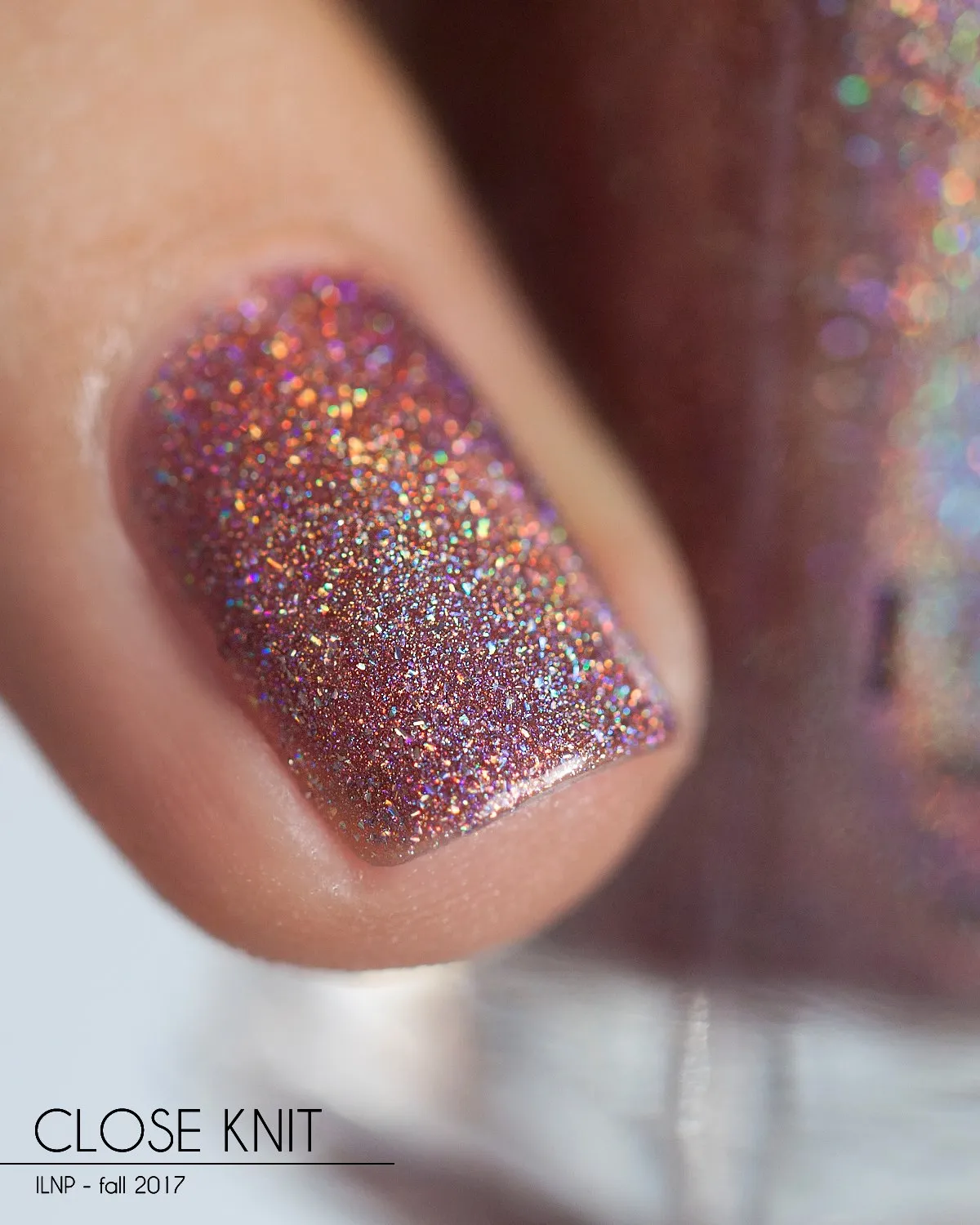 ILNP Ultra Holo Close Knit nagellack varmrosa