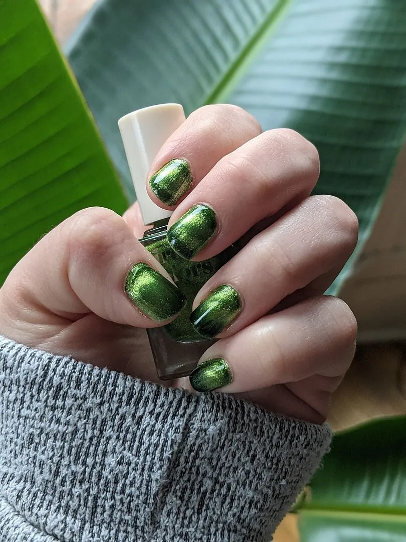 Cirque Colors Fatal Attraction magnetverktyg magnetlack
