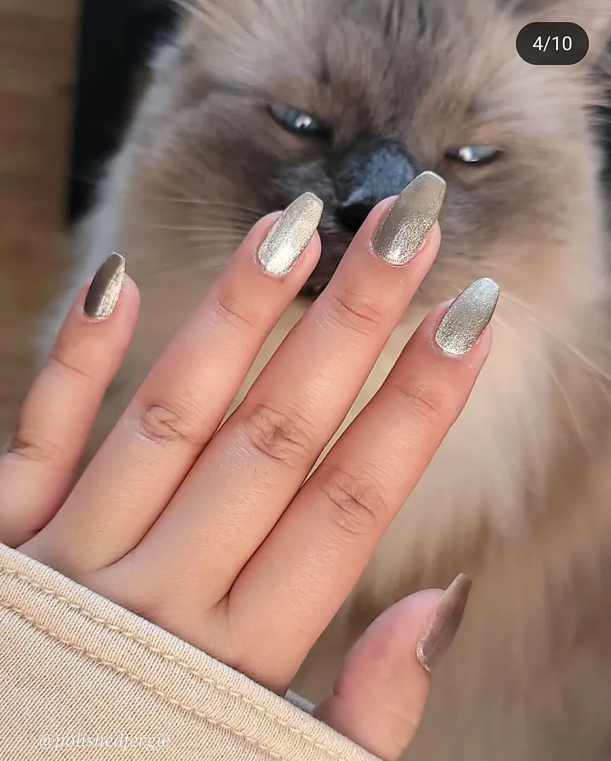 Cirque Colors Halo nagellack magnetisk taupebrun