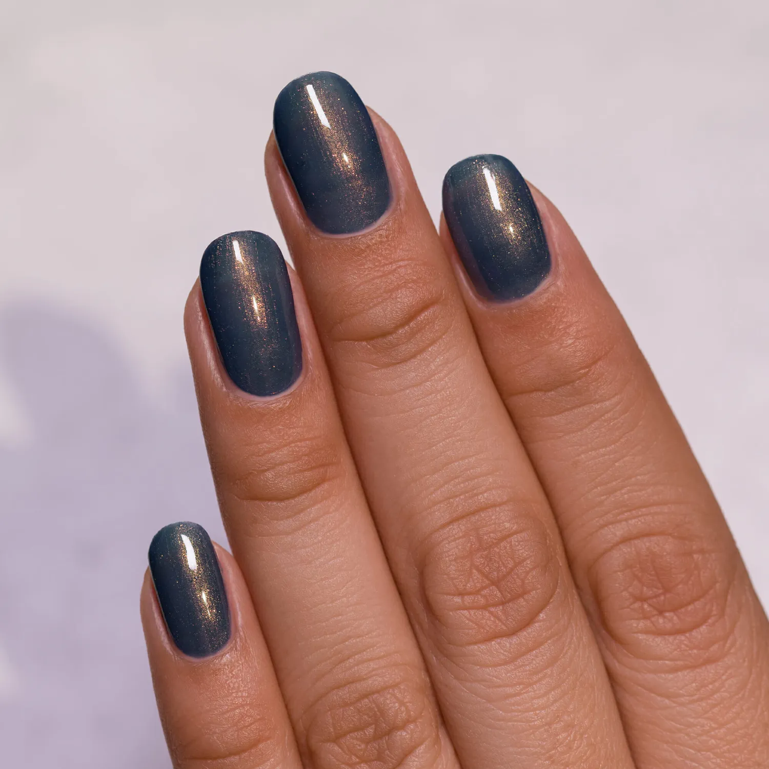 ILNP The Boulevard nagellack gråblå shimmer