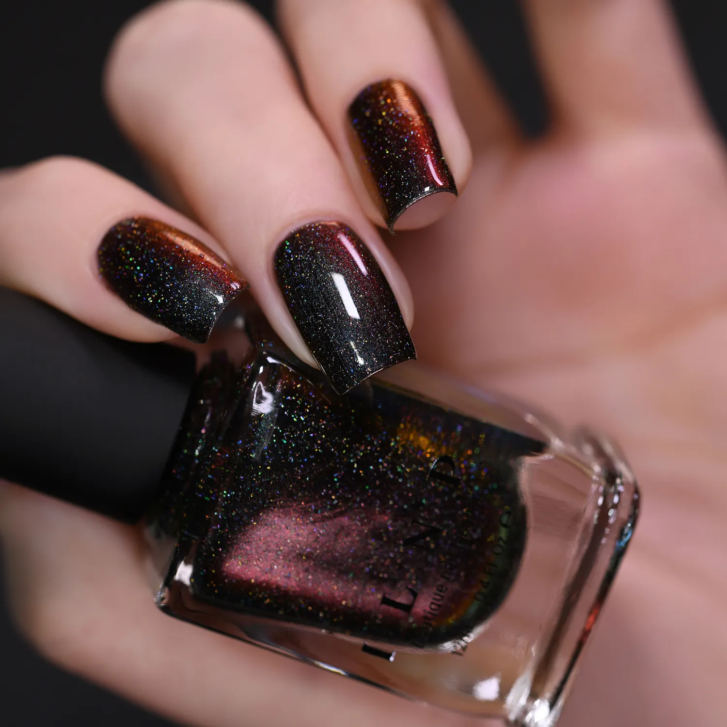 ILNP Ultra Chrome Eclipse (H) nagellack svart holografiskt