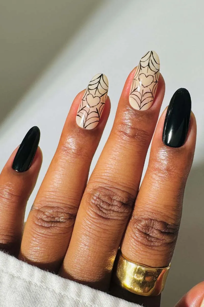 Cirque Colors Tough Love nagelstickers 90-tals grunge