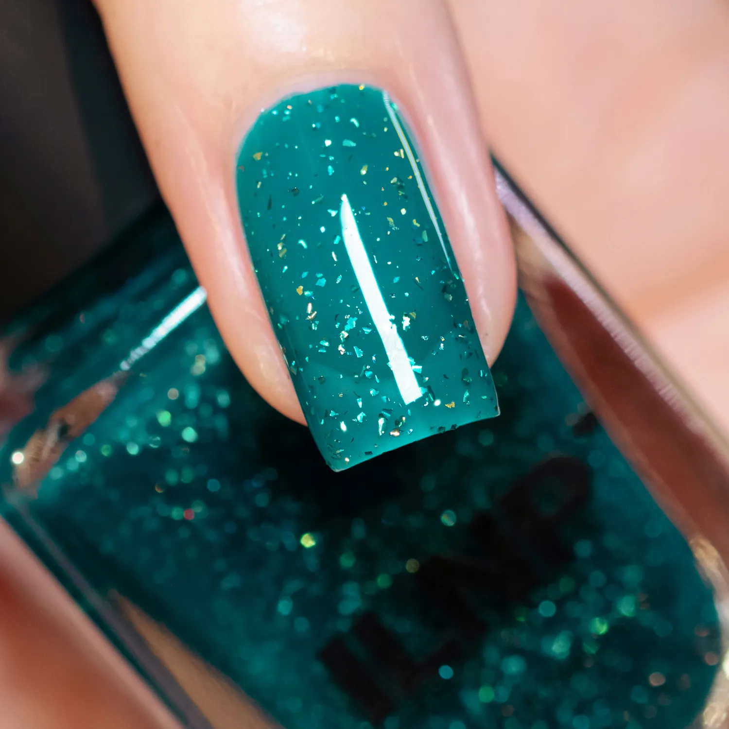 ILNP Santa's Workshop Unwrapped nagellack djup teal jelly