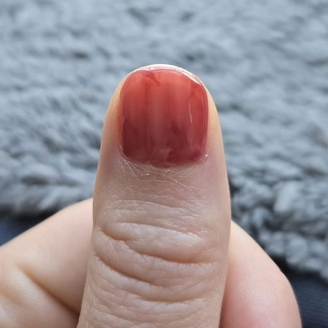 Cirque Colors Marsala Jelly nagellack jelly vinröd