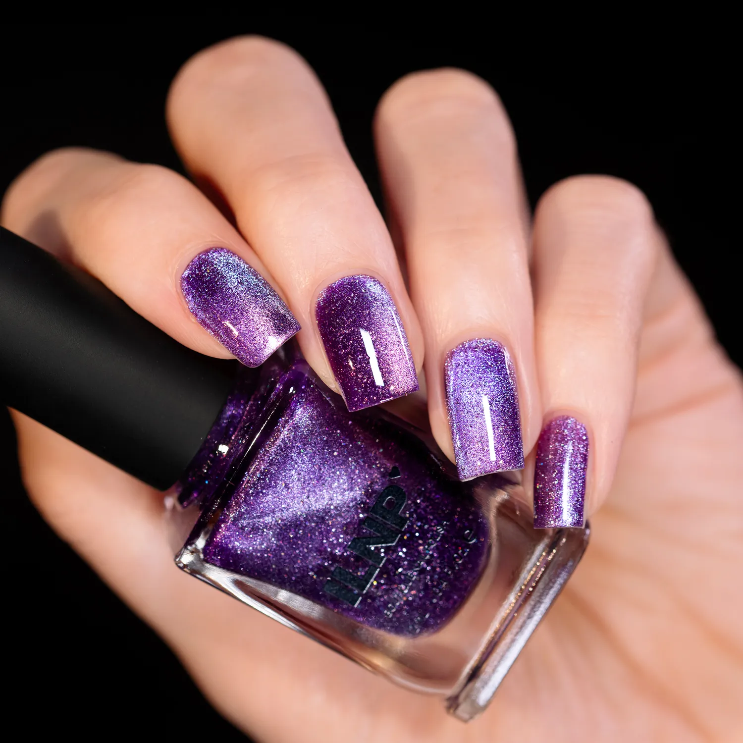 ILNP Grape Soda magnetlack druvlila holo POP
