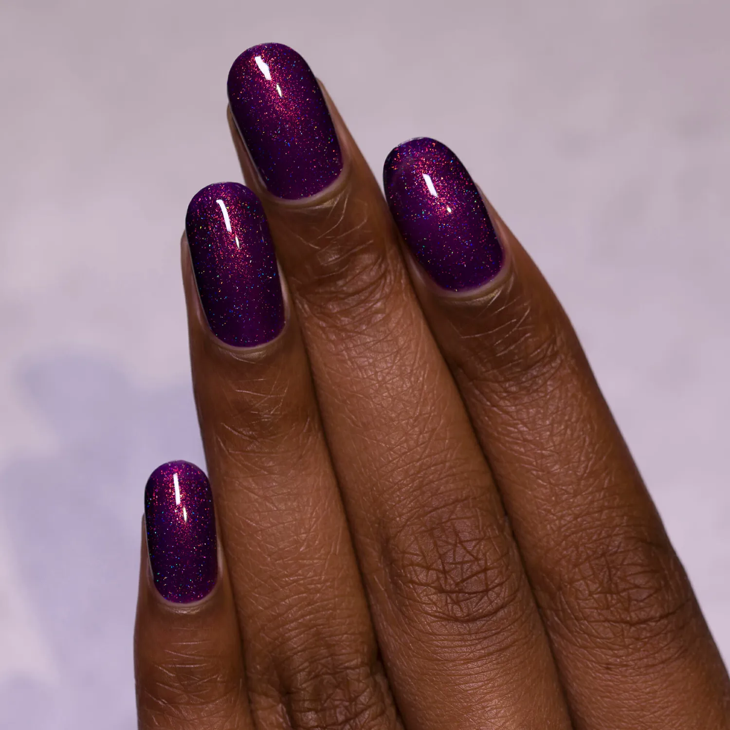 ILNP Ava holografiskt nagellack lila