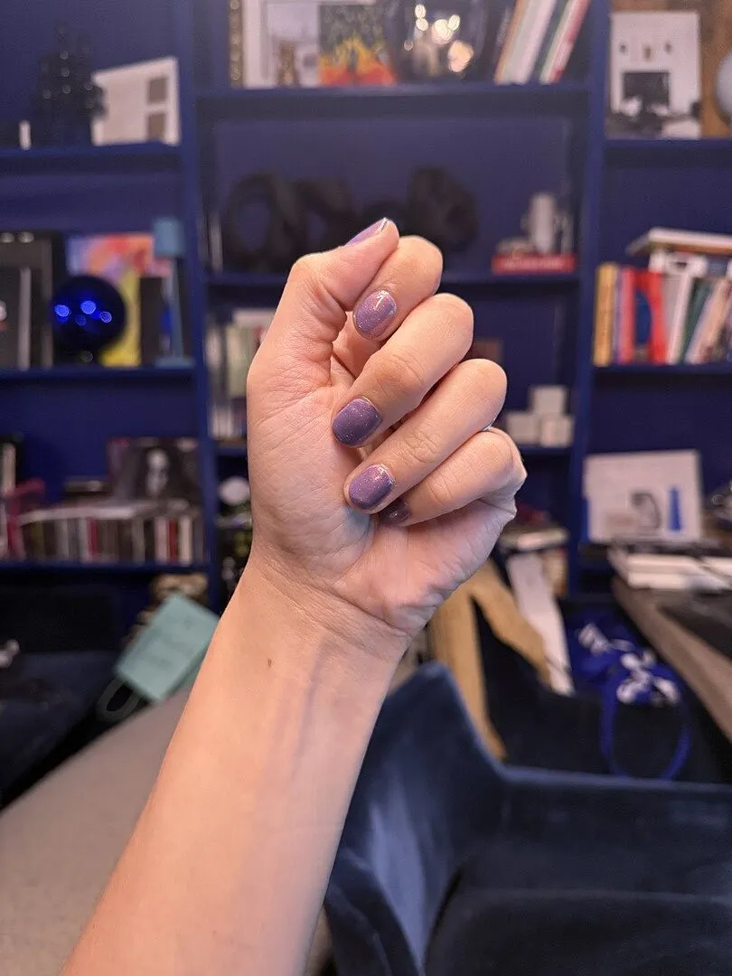Cirque Colors Wildflowers nagellack lila shimmer