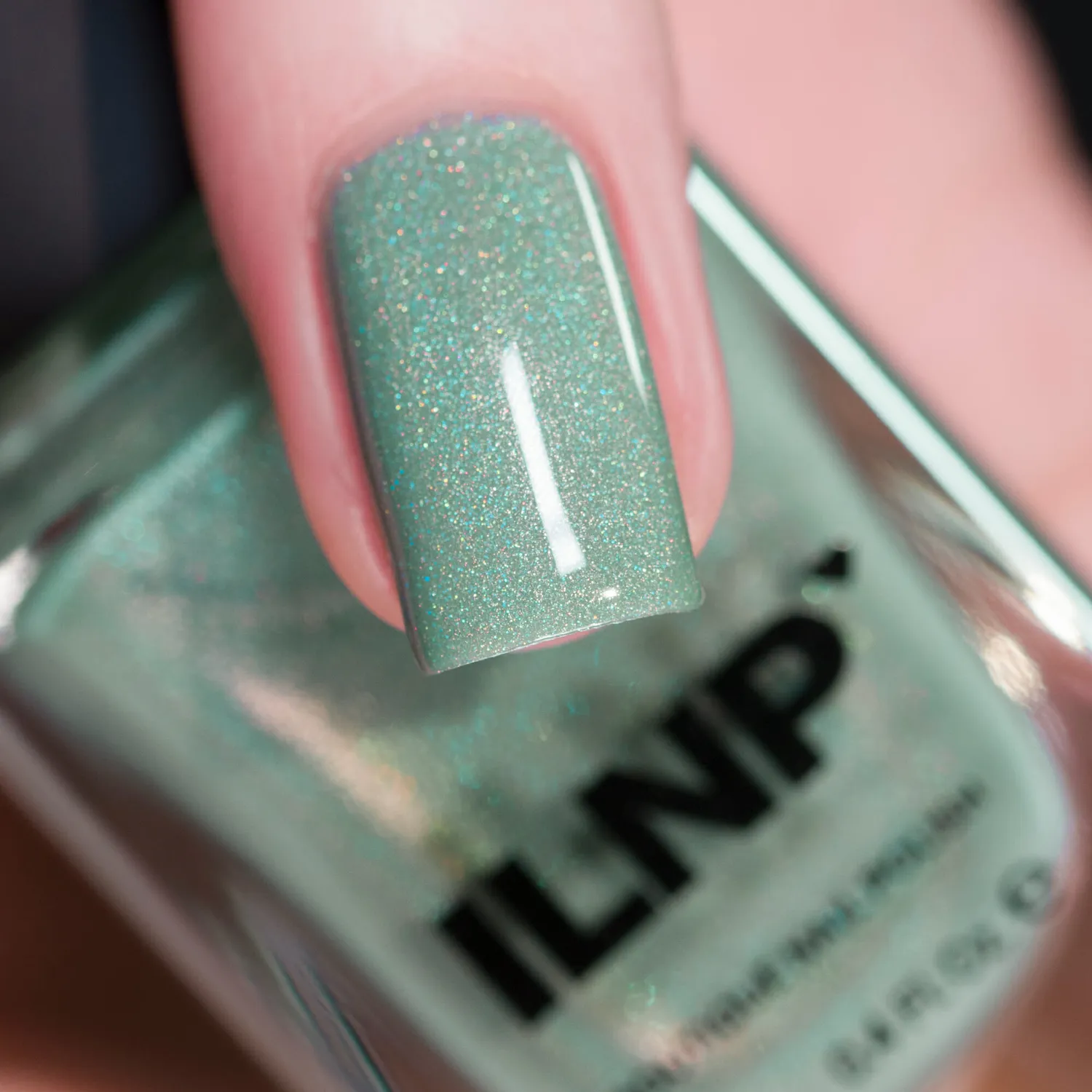 ILNP Princeton nagellack mintgrön holografisk