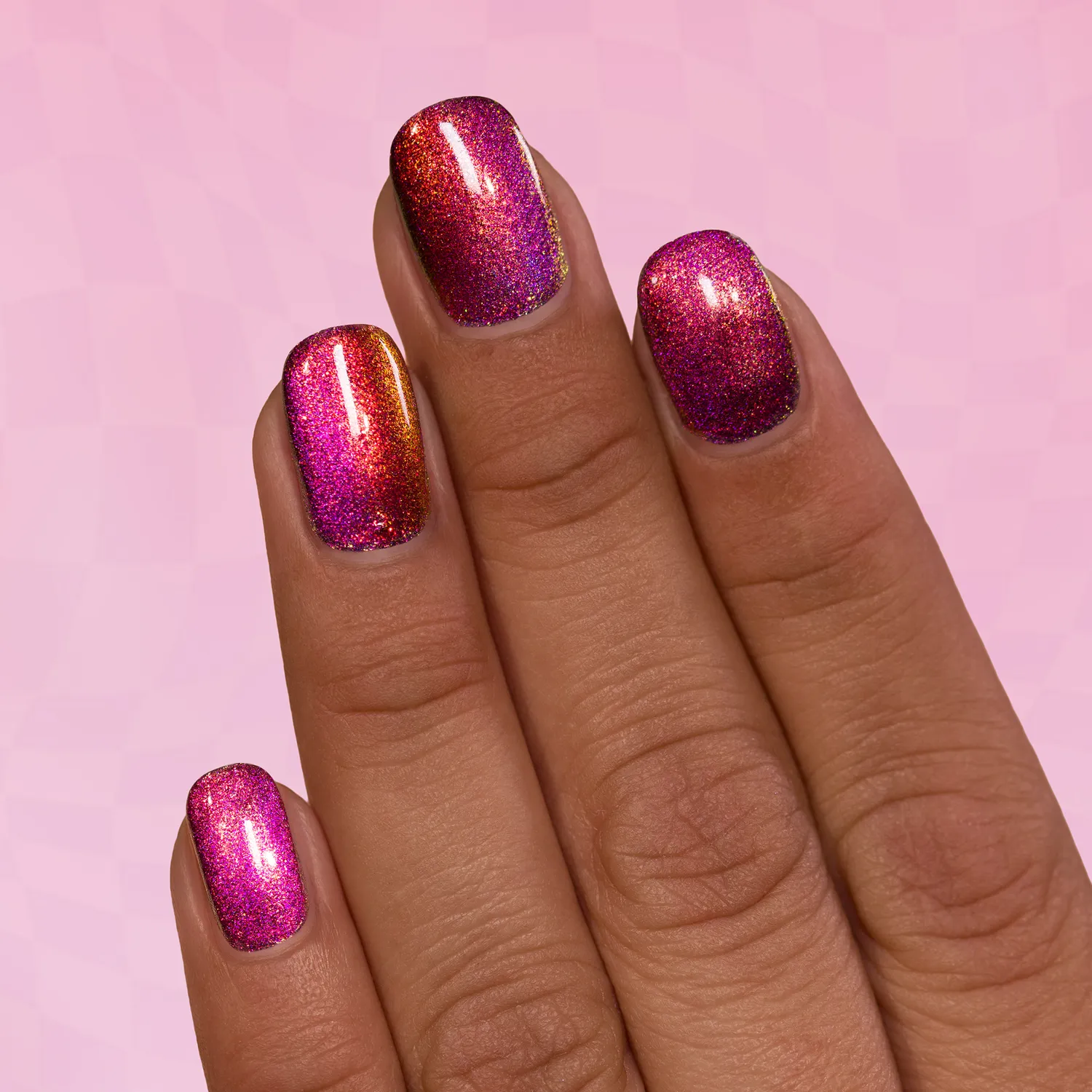 ILNP Illusions Misfit nagellack magenta magnetiskt