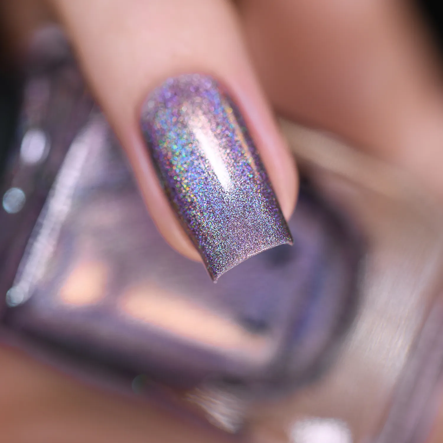 ILNP Fall Into Winter Staying In nagellack lila holo