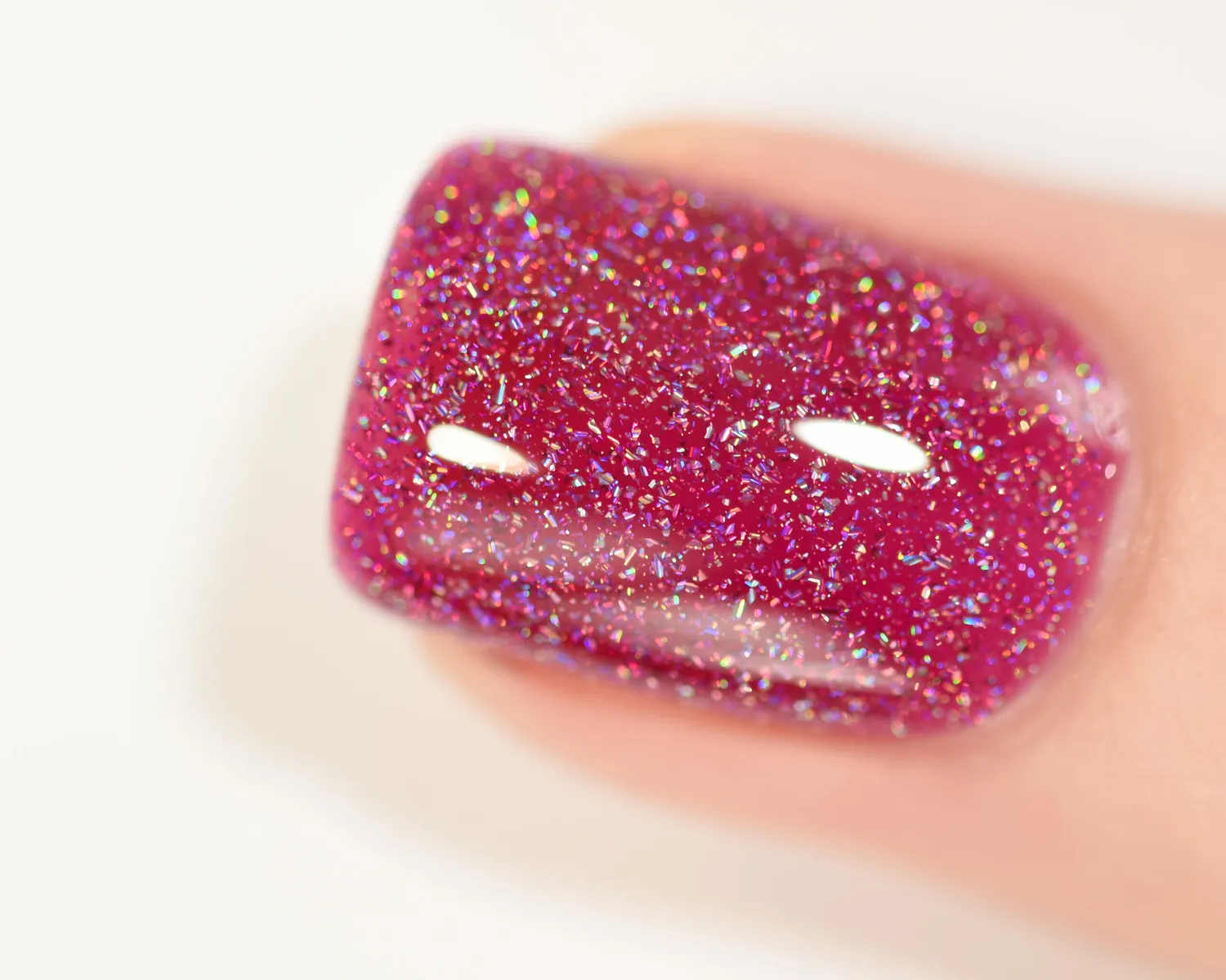 ILNP Valerie nagellack mullbär holografiskt