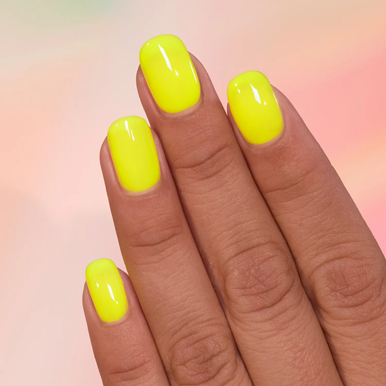 ILNP Sweet Escape Squeeze Me nagellack gul jelly