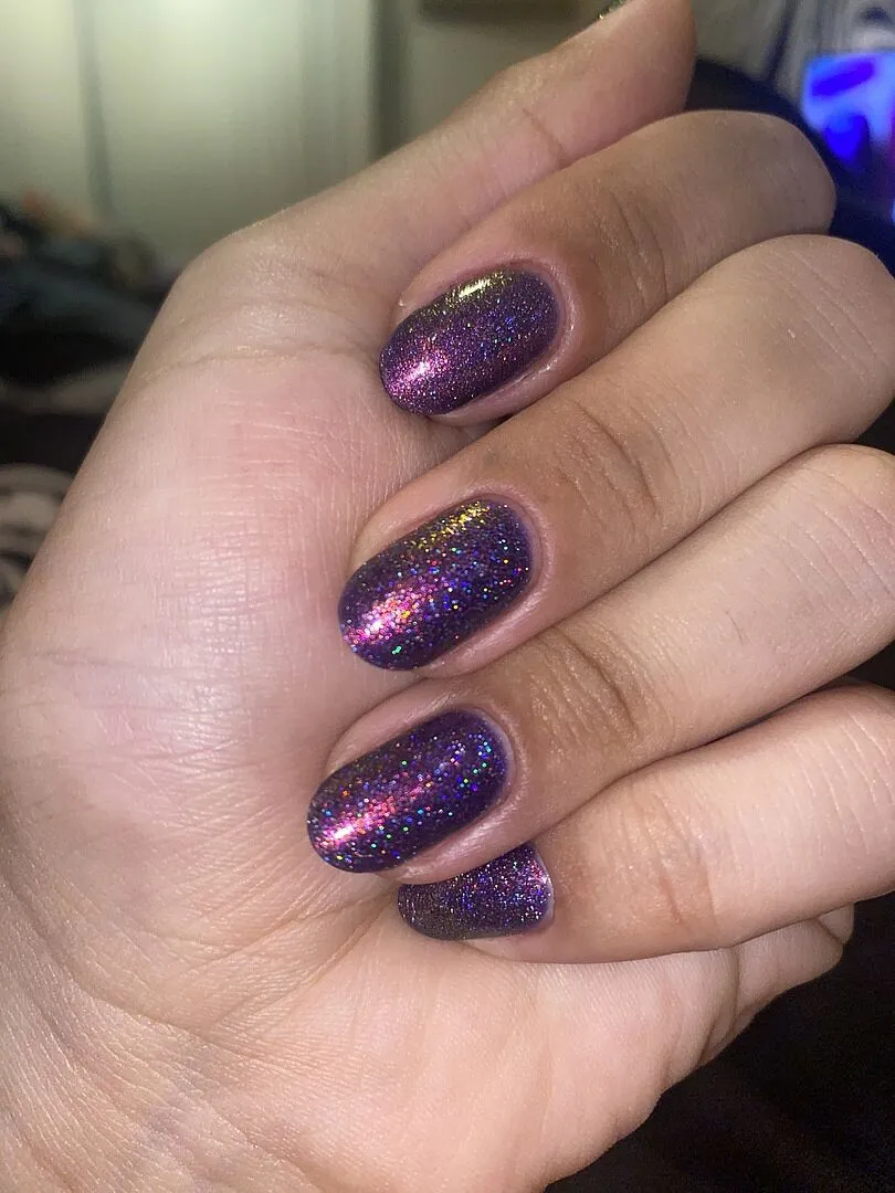 Cirque Colors Star Crossed Lovers nagellack lila multikrom