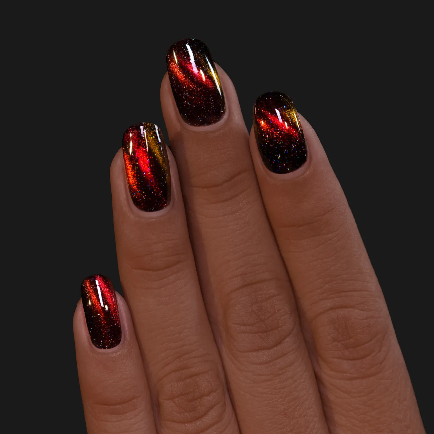 ILNP Nightlife Roulette nagellack röd magnetisk