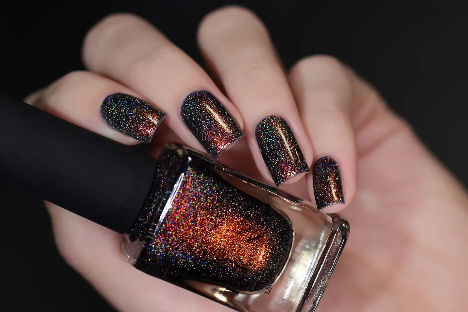 ILNP Candlelight nagellack svart orange-grönt holo