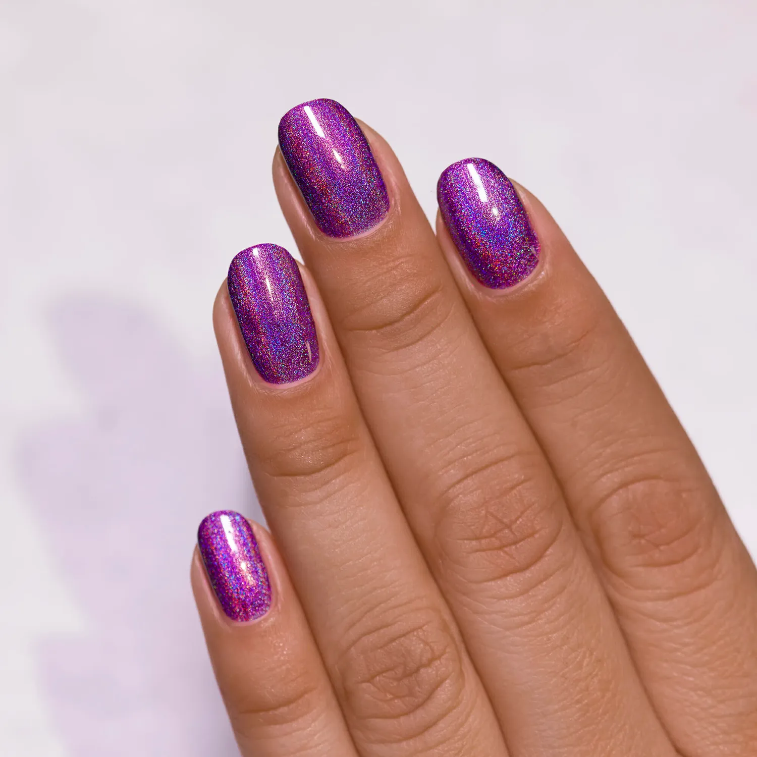 ILNP Kings & Queens nagellack bordeaux ultra holo
