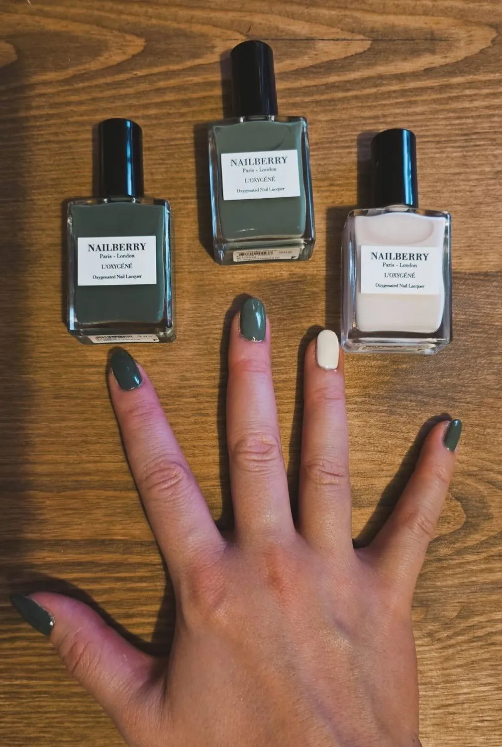 Nailberry Almond nagellack nude 14 ml täckande