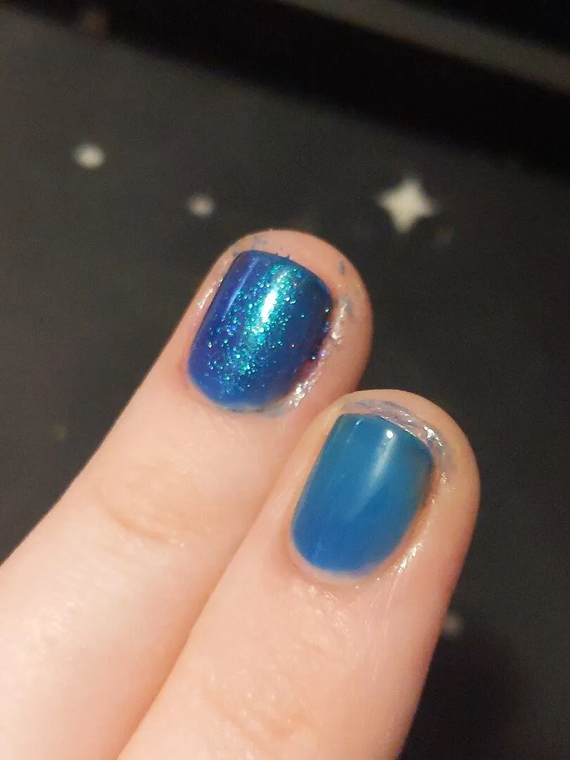 Cirque Colors Indigo Jelly nagellack mörkblått