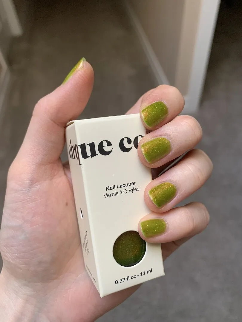 Cirque Colors Groove Thing nagellack chartreuse shimmer