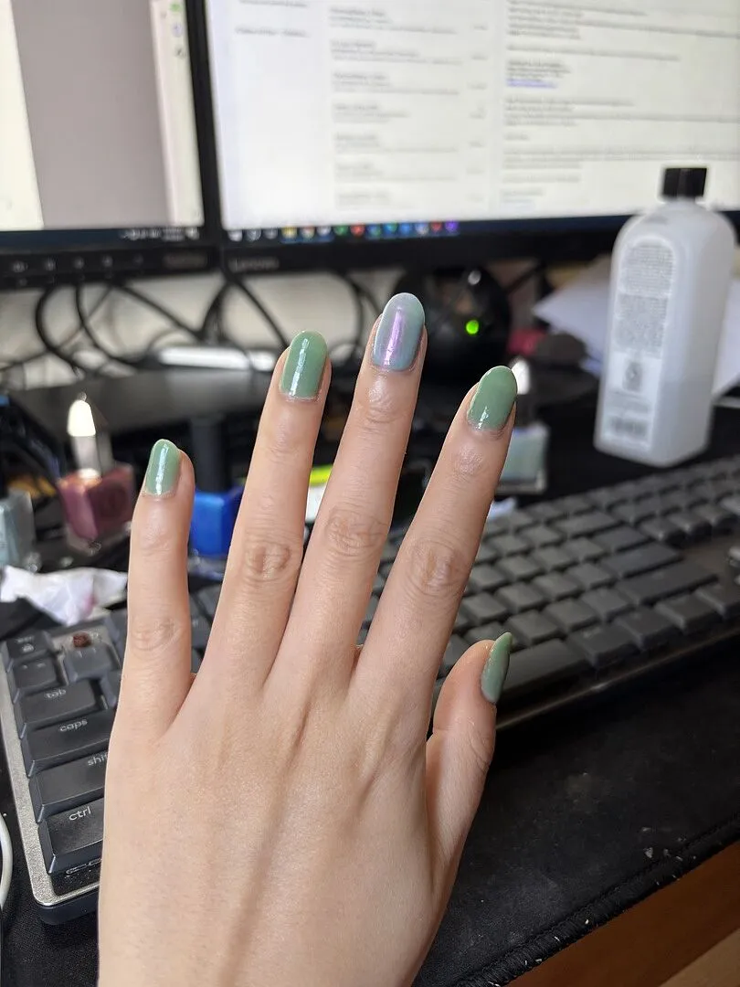 Cirque Colors Jade Jelly nagellack ljusgrön jelly